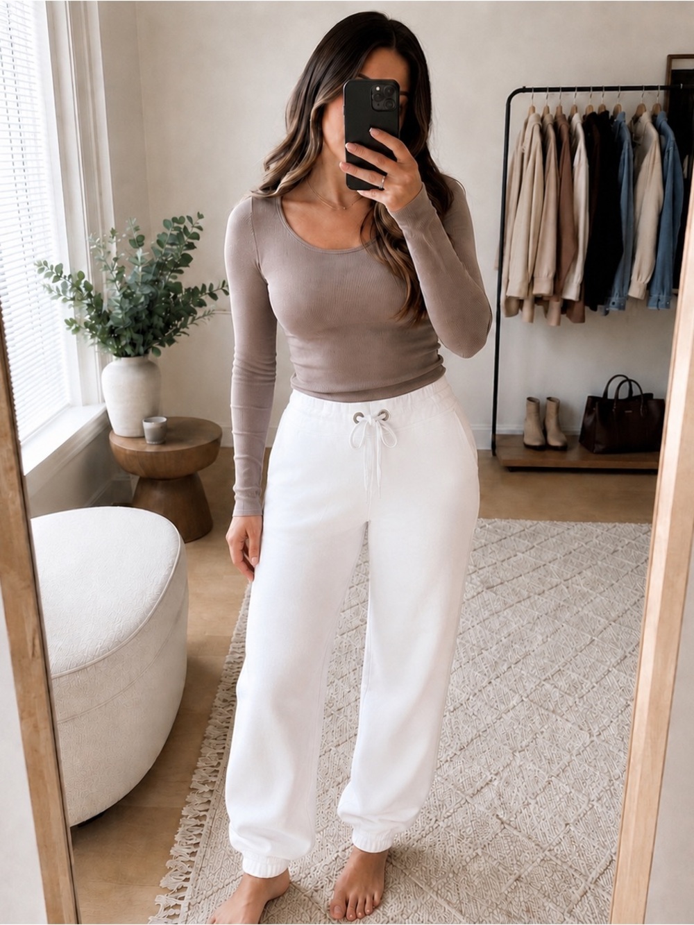 White Calvin Klein sweatpants size medium like new